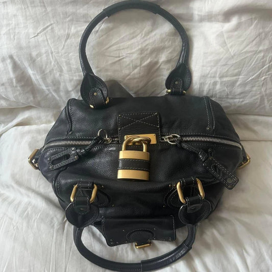 Vintage Chloé Paddington Bag – Black Leather with Gold Hardware (2000s/2010s)