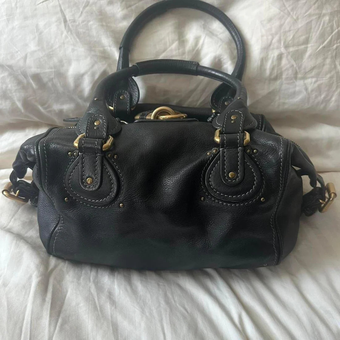 Vintage Chloé Paddington Bag – Black Leather with Gold Hardware (2000s/2010s)